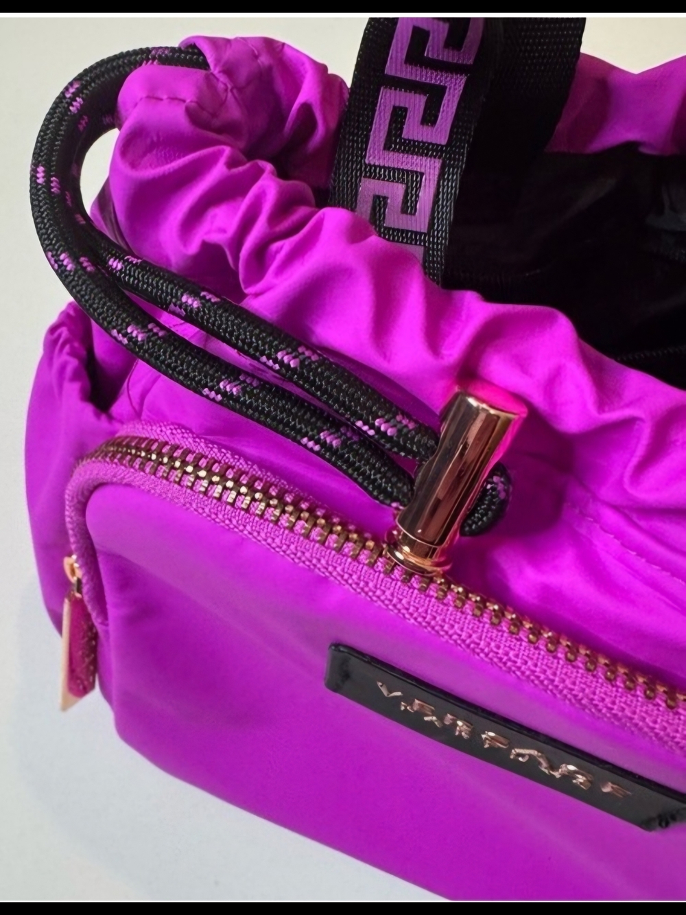 Versace Pink Branded GWP Cosmetic Tote with Greek Key Handles - Picture 4 of 6